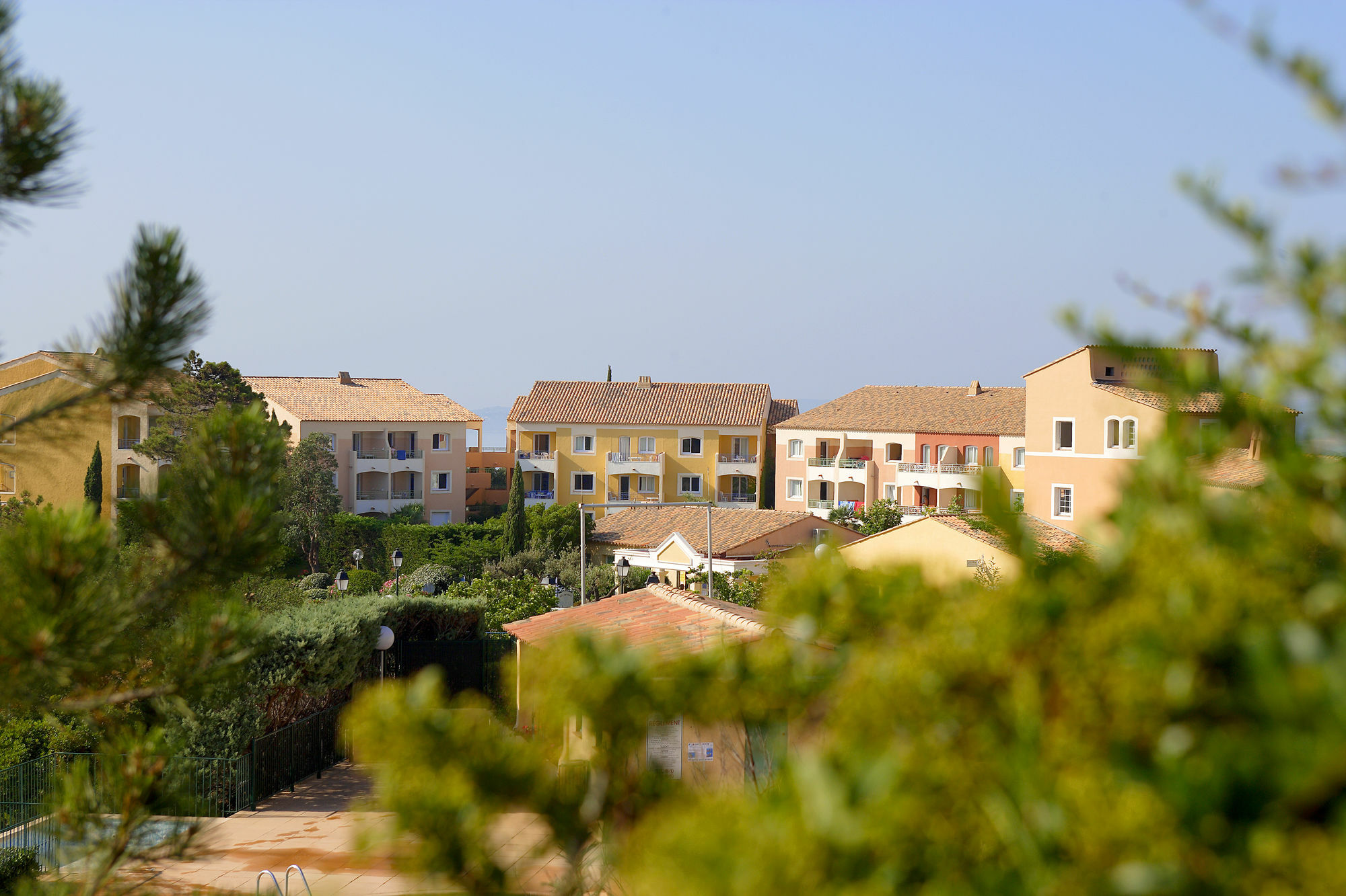 Residence Pierre & Vacances Les Terrasses Des Issambres เลอิสซ็องเบรอ ภายนอก รูปภาพ