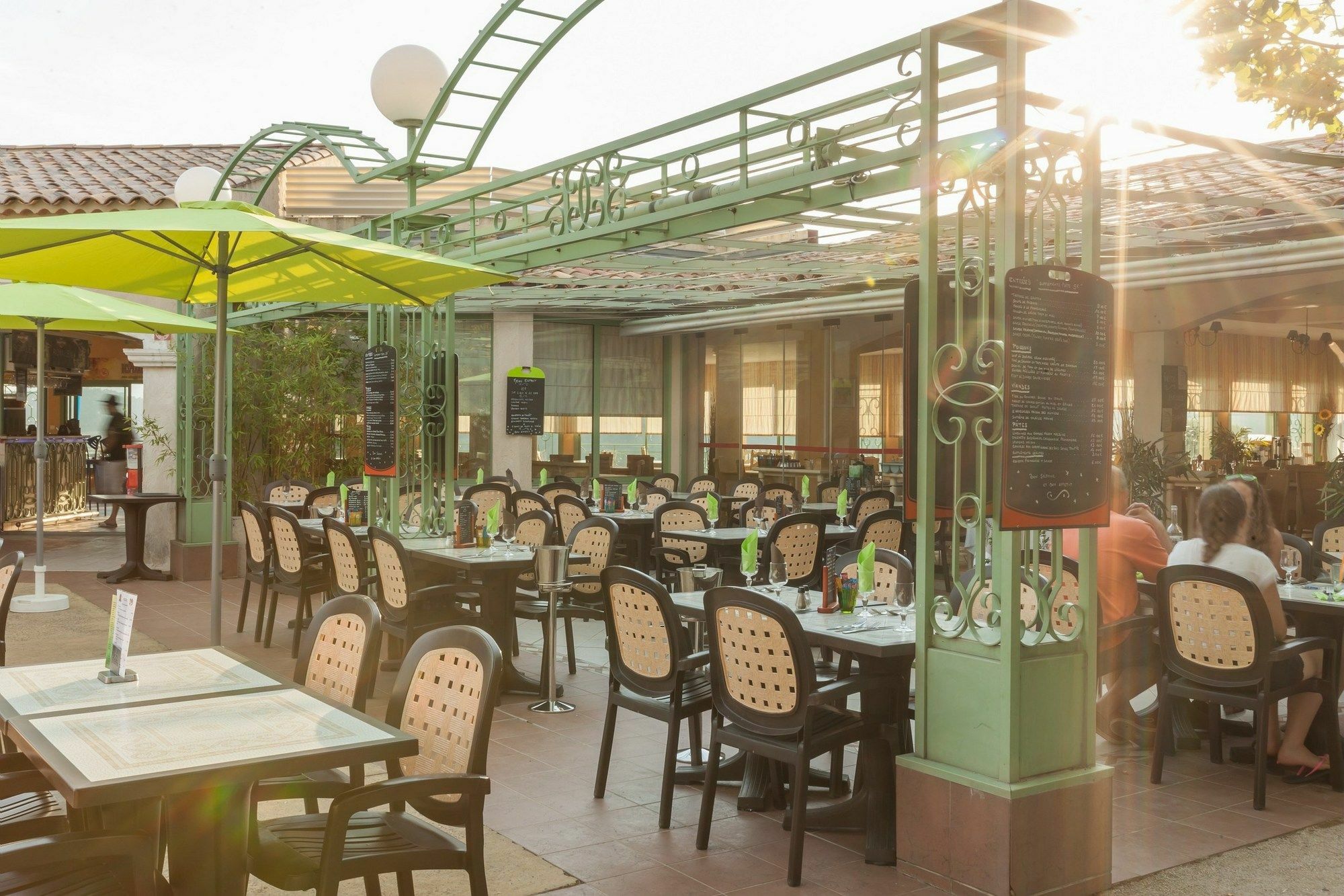 Residence Pierre & Vacances Les Terrasses Des Issambres เลอิสซ็องเบรอ ภายนอก รูปภาพ