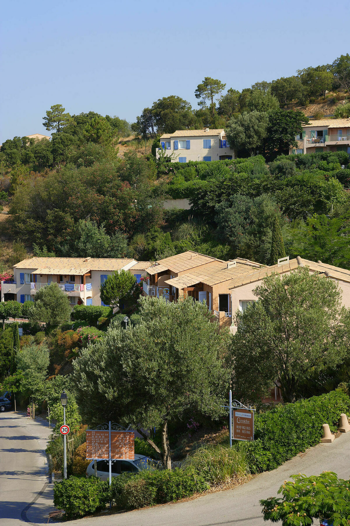 Residence Pierre & Vacances Les Terrasses Des Issambres เลอิสซ็องเบรอ ภายนอก รูปภาพ