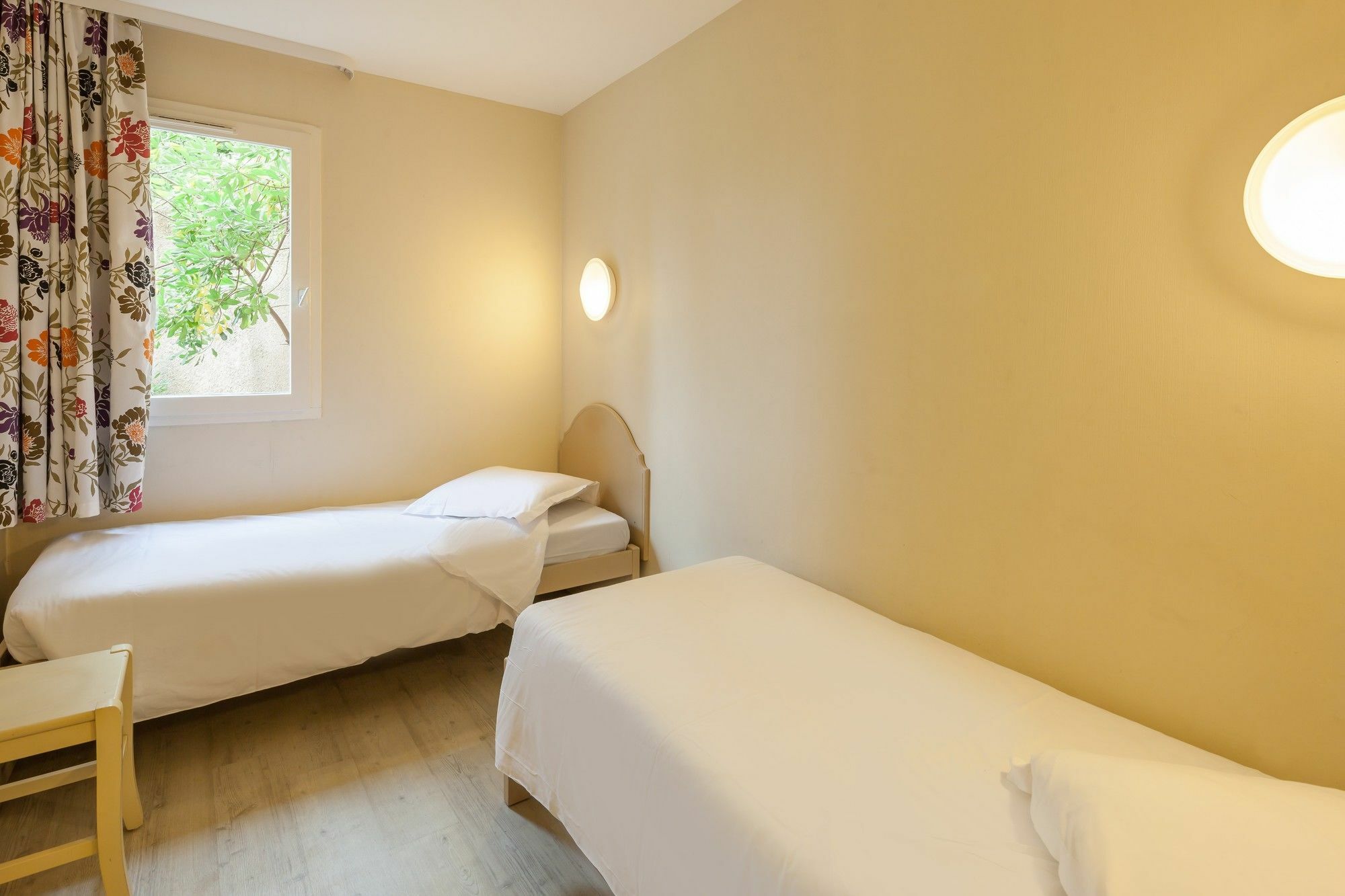 Residence Pierre & Vacances Les Terrasses Des Issambres เลอิสซ็องเบรอ ภายนอก รูปภาพ