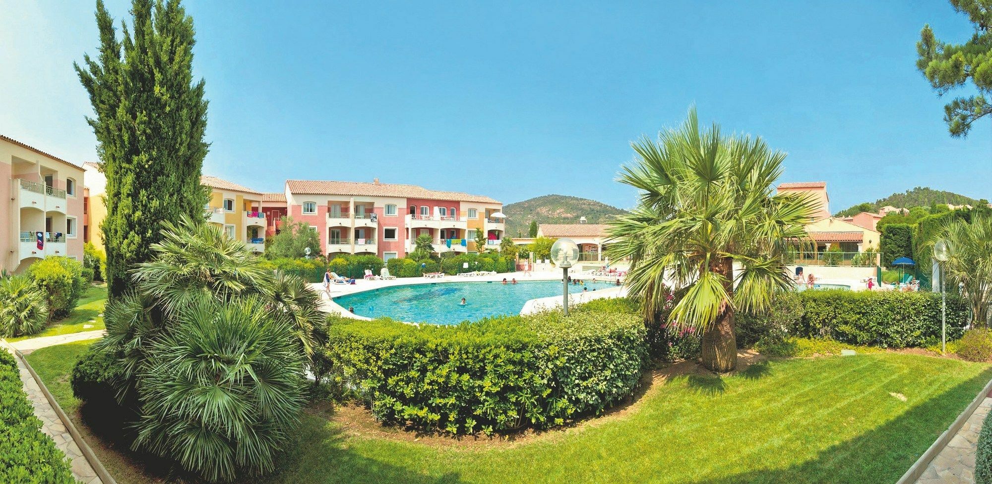 Residence Pierre & Vacances Les Terrasses Des Issambres เลอิสซ็องเบรอ ภายนอก รูปภาพ